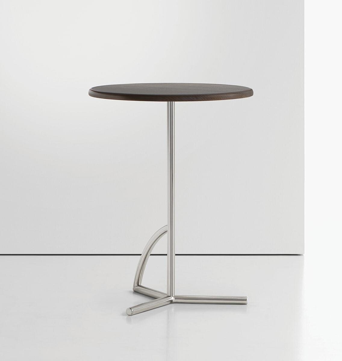 Gwyn occasional table 3 1136x1200 compact